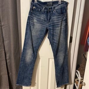 Men’s Salvage by Buckle. 32 Long